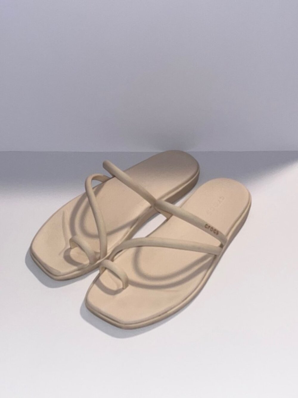 Miami Toe Loop Sandal